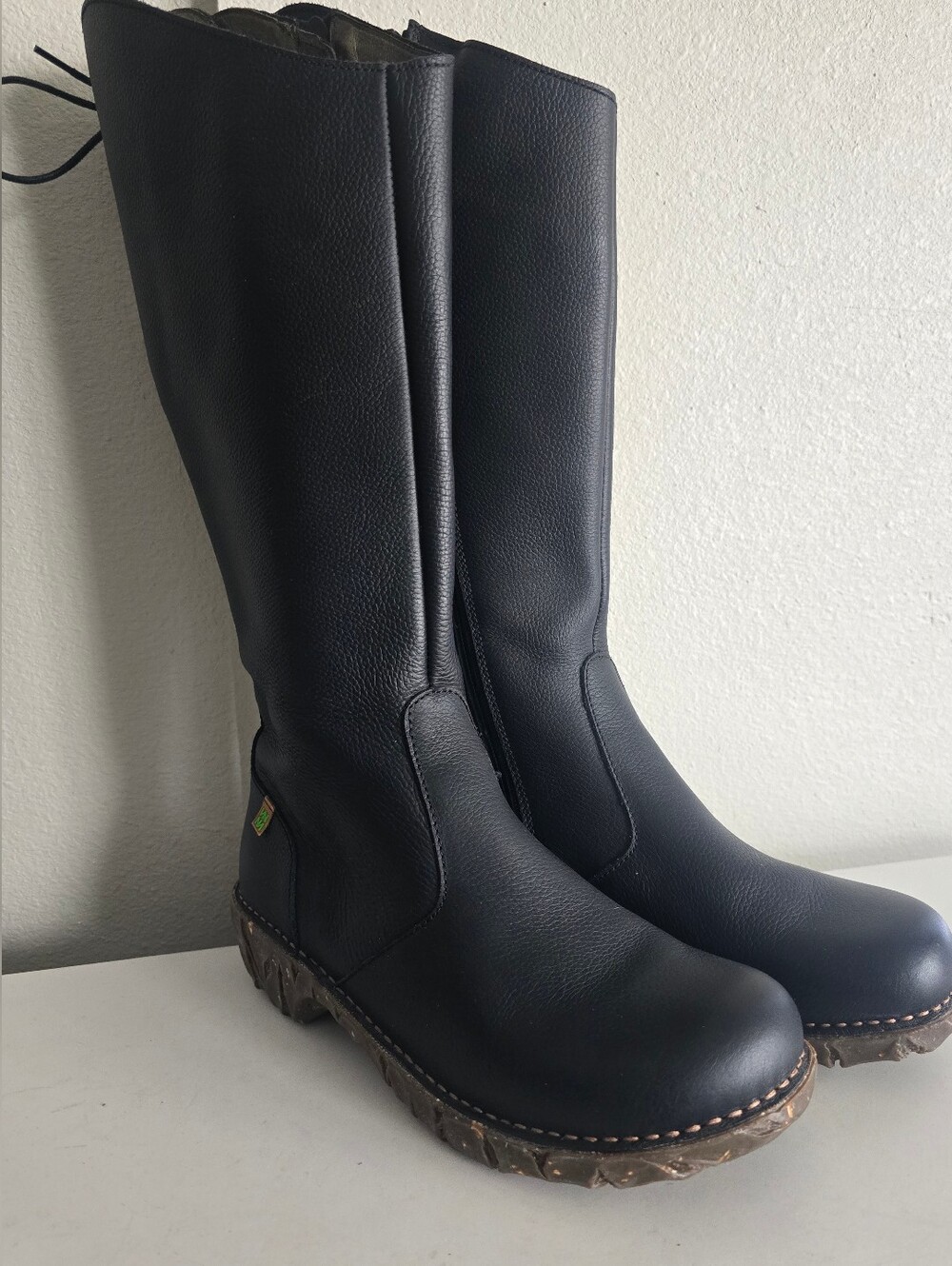 El Naturalista Women's Yggdrasil NE20 Winter Boot Size 39